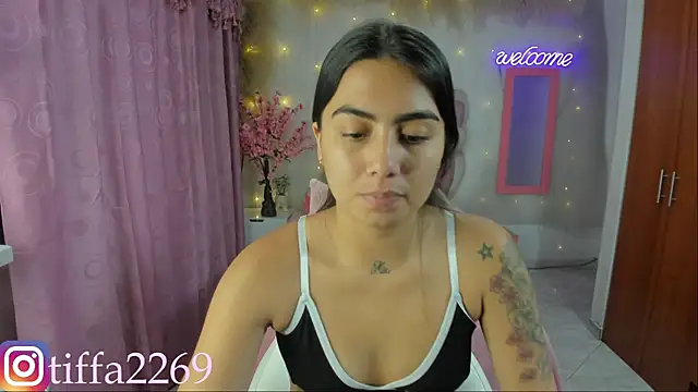 tifany tay2 online show from 6, 12, 2024