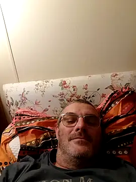 Snapshot of Gavin_6969 chatting on 21, 10, 2025 Gavin 6969 online show from 21, 10, 2025