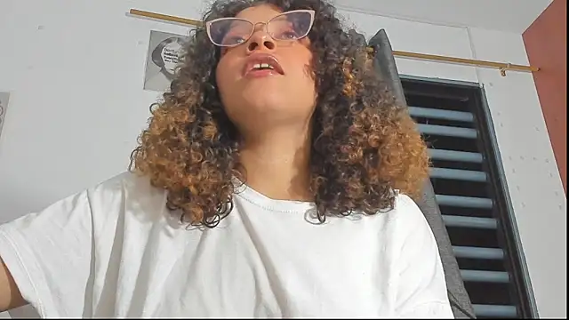 Ada gales  online show from 3, 12, 2025