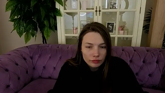 IceDanielles online show from 31, 3, 2026