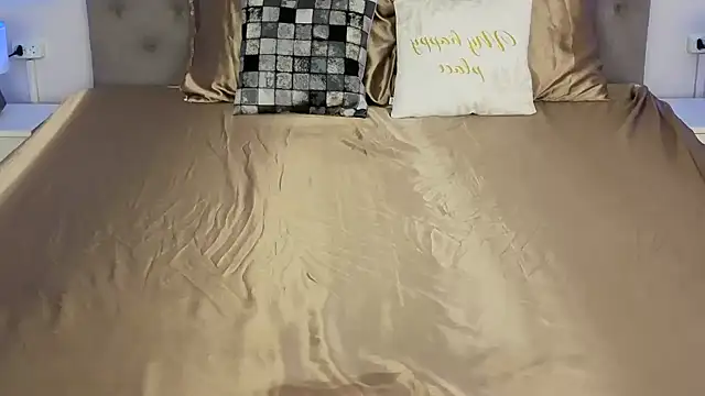 IceDanielles online show from 28, 3, 2026