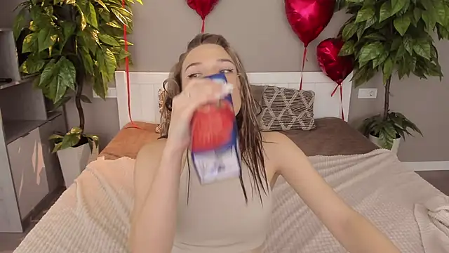 IceDanielles online show from 28, 2, 2025