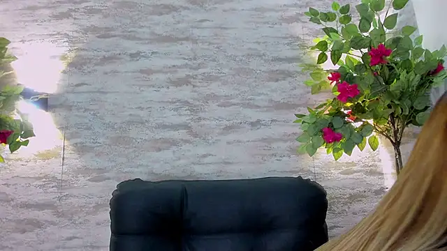 Celeste Mcs  online show from 25, 10, 2025