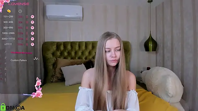 Snapshot of Polumna_cute chatting on 17, 12, 2025 Polumna cute online show from 17, 12, 2025