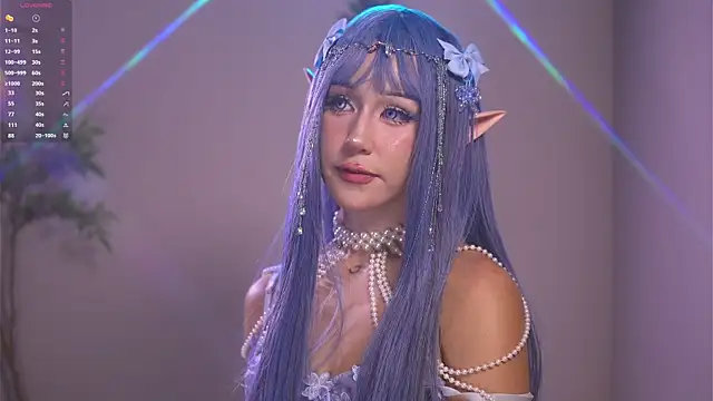 Bella-Franco online show from 8, 9, 2025