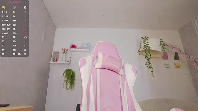 Bella-Franco online show from 3, 3, 2025