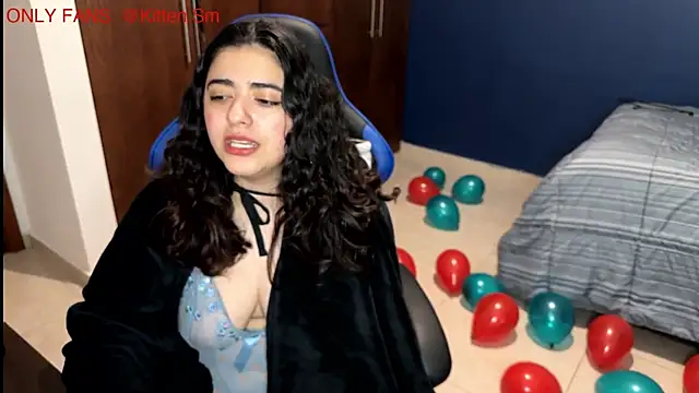 Ales Kitten online show from 14, 2, 2025