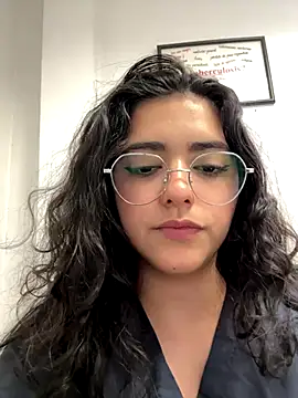 Ales Kitten online show from 4, 10, 2025