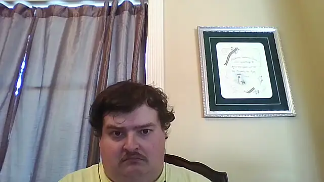 Snapshot of YelpedAverting chatting on 7, 11, 2025 YelpedAverting online show from 7, 11, 2025