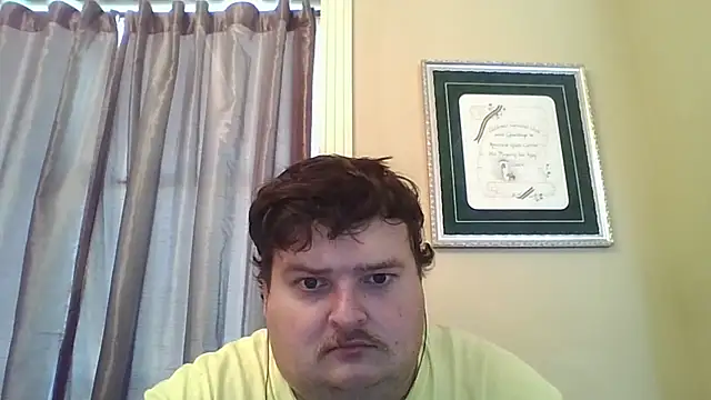 Snapshot of YelpedAverting chatting on 19, 9, 2025 YelpedAverting online show from 19, 9, 2025