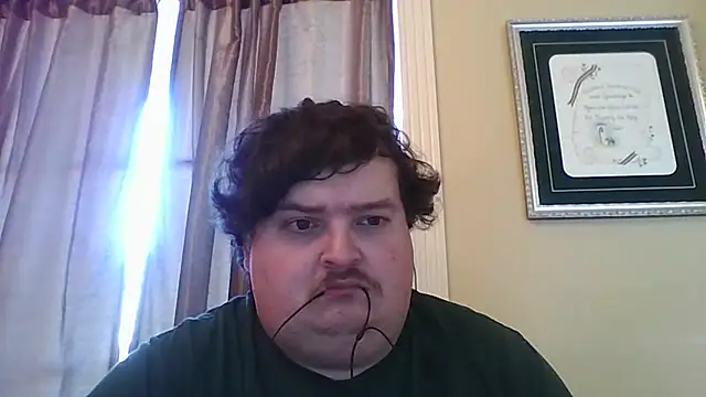 Snapshot of YelpedAverting chatting on 26, 11, 2025 YelpedAverting online show from 26, 11, 2025