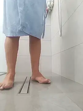 Snapshot of MATTIS11 chatting on 25, 9, 2025 MATTIS11 online show from 25, 9, 2025