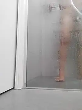 Snapshot of MATTIS11 chatting on 13, 11, 2025 MATTIS11 online show from 13, 11, 2025