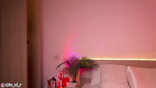 Lexi Reed online show from 19, 10, 2025