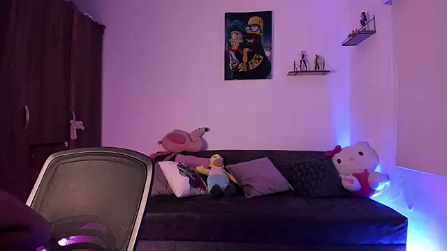 penny sweett  online show from 24, 9, 2025