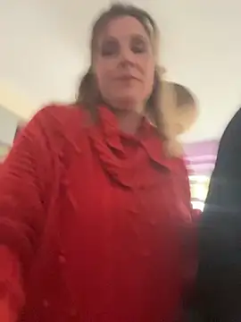 Lwhite1 online show from 2, 10, 2025