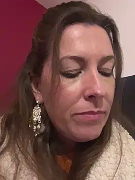 Lwhite1 online show from 9, 11, 2025