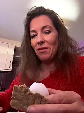 Lwhite1 online show from 21, 9, 2025