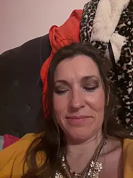 Lwhite1 online show from 31, 5, 2026