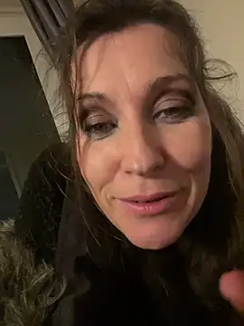 Lwhite1 online show from 3, 4, 2026