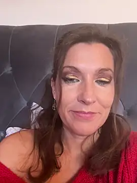 Lwhite1 online show from 23, 10, 2025