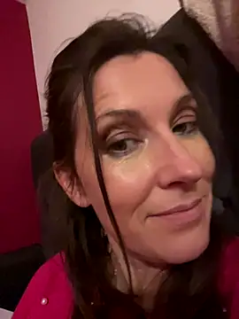 Lwhite1 online show from 20, 12, 2025