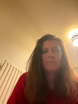 Lwhite1 online show from 27, 11, 2025