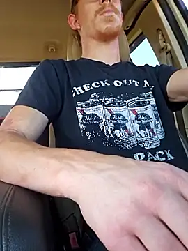 Snapshot of REDHAMMER_ chatting on 16, 10, 2025 REDHAMMER online show from 16, 10, 2025