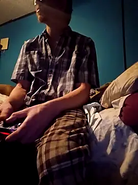 Snapshot of REDHAMMER_ chatting on 14, 2, 2026 REDHAMMER online show from 14, 2, 2026