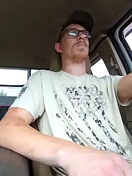 Snapshot of REDHAMMER_ chatting on 13, 10, 2025 REDHAMMER online show from 13, 10, 2025