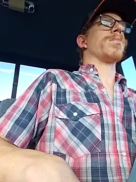 Snapshot of REDHAMMER_ chatting on 26, 2, 2026 REDHAMMER online show from 26, 2, 2026