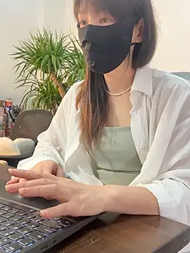 Annabody online show from 15, 9, 2025