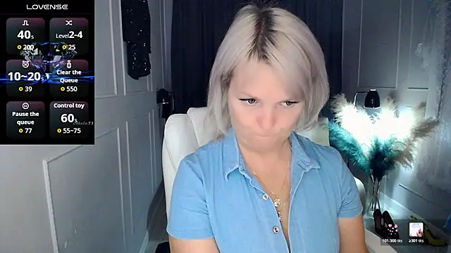 Snapshot of Juarnea chatting on 9, 4, 2026 Juarnea online show from 9, 4, 2026