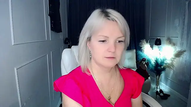 Juarnea online show from 5, 12, 2025