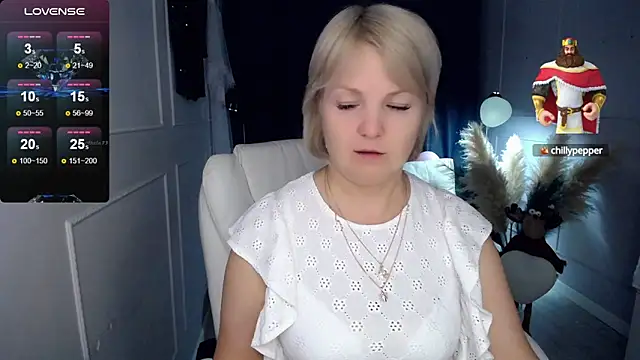 Snapshot of Juarnea chatting on 18, 3, 2025 Juarnea online show from 18, 3, 2025