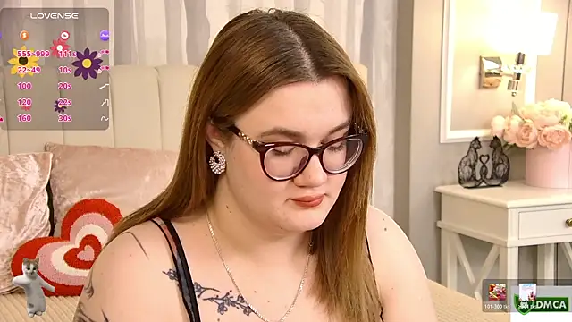 Snapshot of Nancy_Mooree chatting on 16, 7, 2026 Nancy Mooree online show from 16, 7, 2026