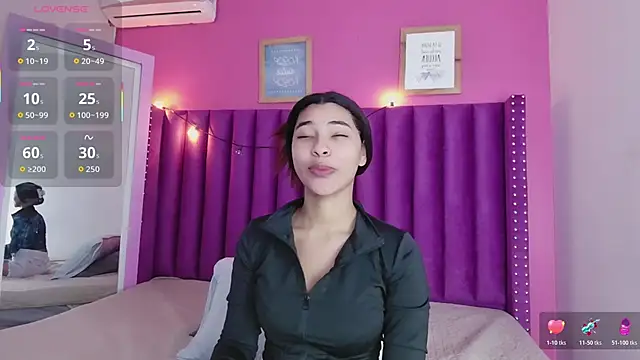 littleebonny online show from 18, 10, 2025