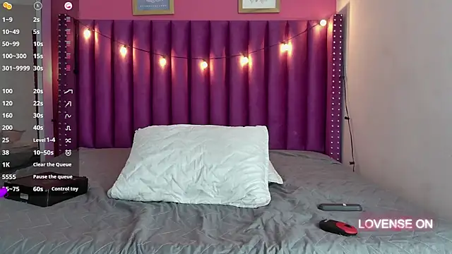 littleebonny online show from 10, 3, 2025