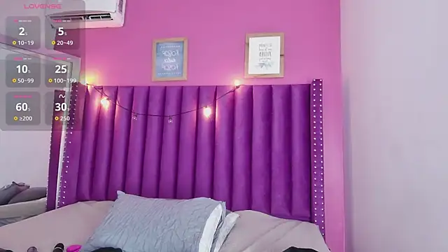 littleebonny online show from 17, 10, 2025