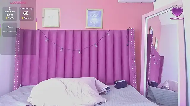 littleebonny online show from 1, 12, 2025