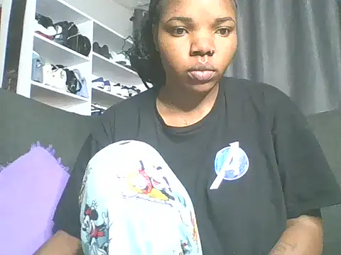 Snapshot of sweet_bigclit chatting on 23, 10, 2025 sweet bigclit online show from 23, 10, 2025