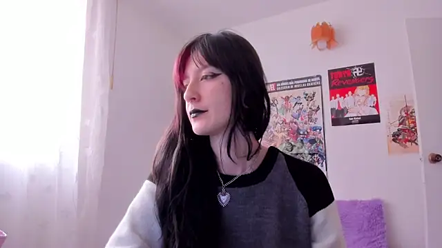 Snapshot of sunshine_girl9 chatting on 10, 12, 2024 sunshine girl9 online show from 10, 12, 2024