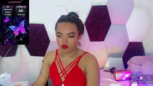 Snapshot of KayleighDreams_ chatting on 11, 2, 2026 KayleighDreams online show from 11, 2, 2026