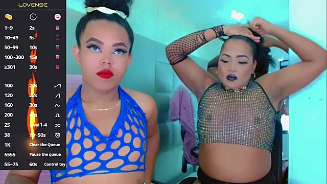 KayleighDreams  online show from 10, 3, 2025