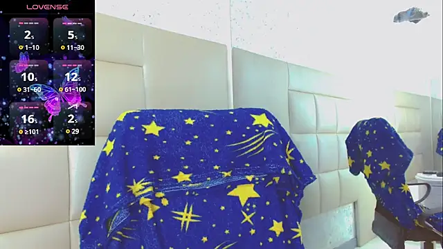 KayleighDreams  online show from 17, 3, 2025