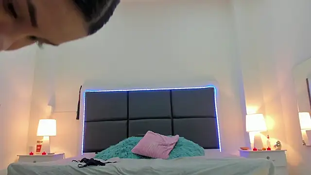 Aslhyn Gomez online show from 12, 9, 2025