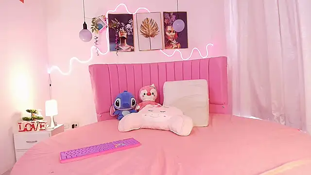 Azul horney online show from 24, 9, 2025