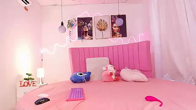 Azul horney online show from 20, 9, 2025