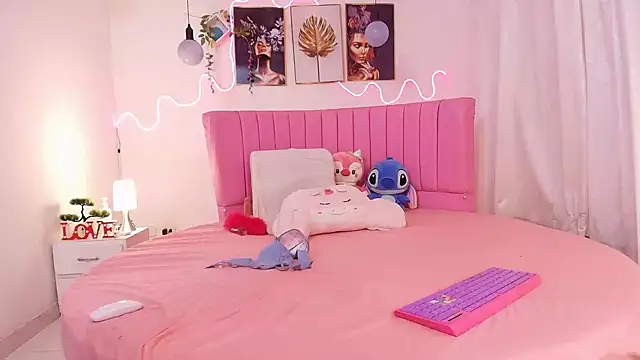 Azul horney online show from 28, 9, 2025