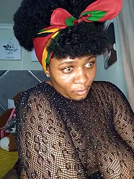 CocoBootyyy online show from 15, 10, 2025